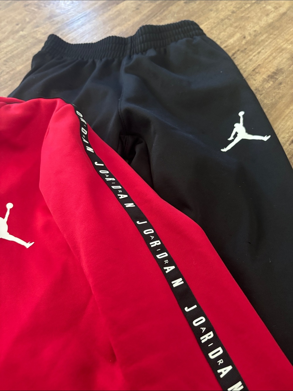 Jordan Set - Picture 4 of 8